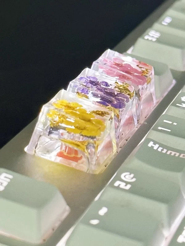 GMK+ Transparency Flower Single Keycap - Image 2