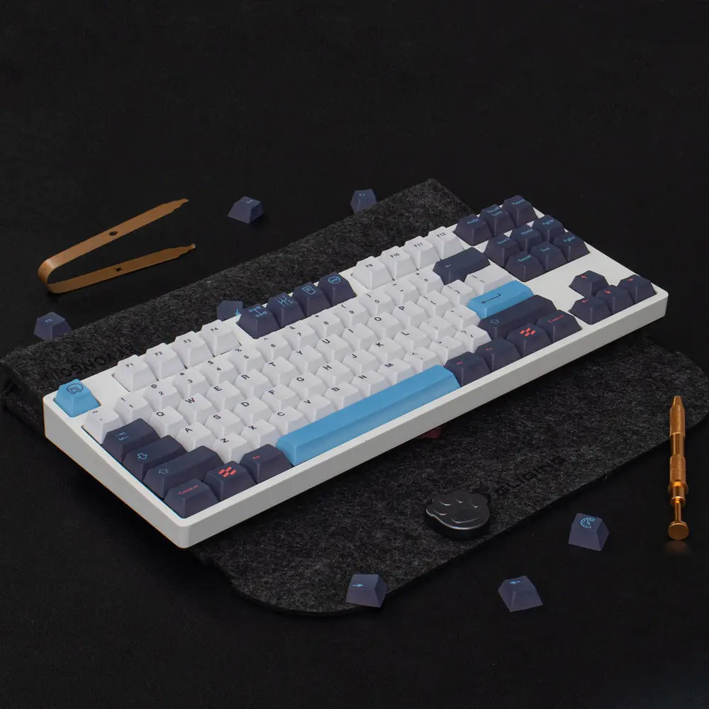 GMK + Blue Berry Cherry Custom Keycap Set