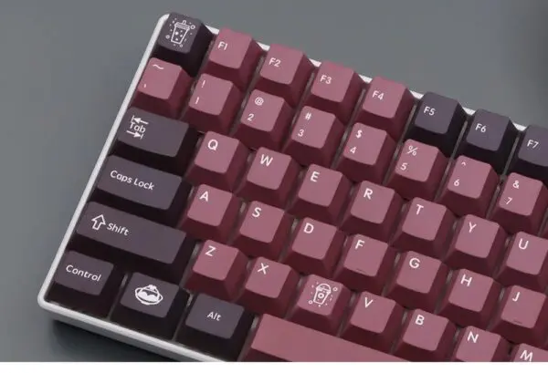 GMK+ Bingsu Striker Cherry Custom Keycaps Set